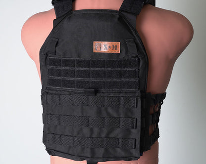 Adjustable weighted vest in black for progressive resistance training during bodyweight exercises and cardio.